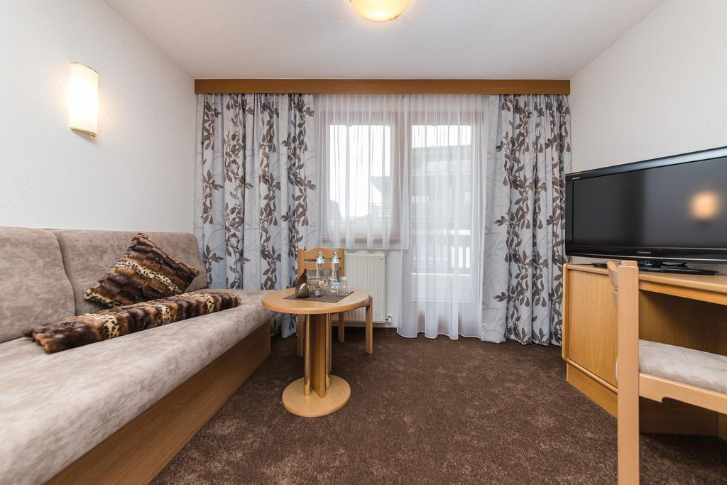 Hotel Idhof Ішгль Екстер'єр фото